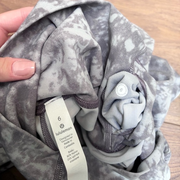 Lulu Align BUNDLE - Picture 4 of 6